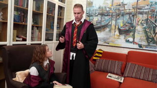 Hermiones tryllestav knækkede, men en loyal ven gav hende sin, og hun fik det meget bedre.