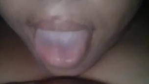 Sutte mine varme bryster rigtig godt